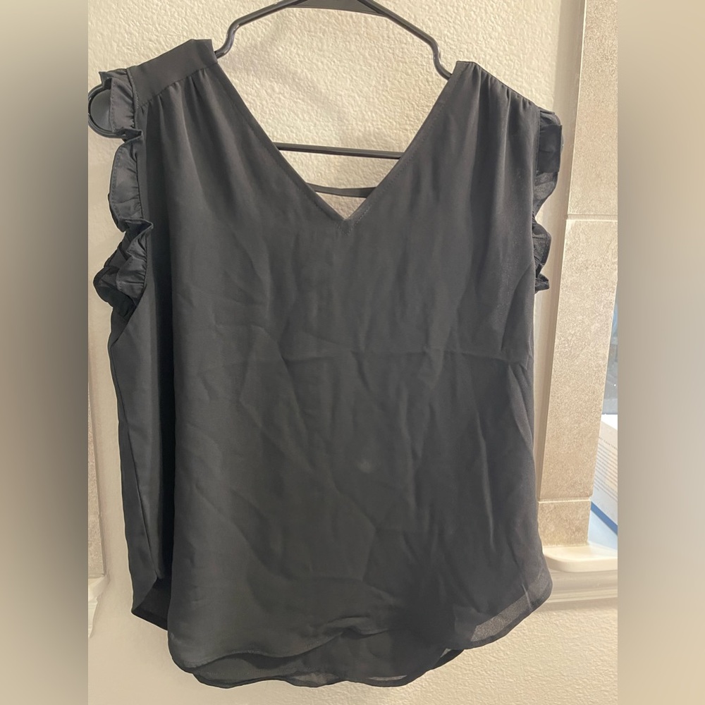 Versona Black Top - S